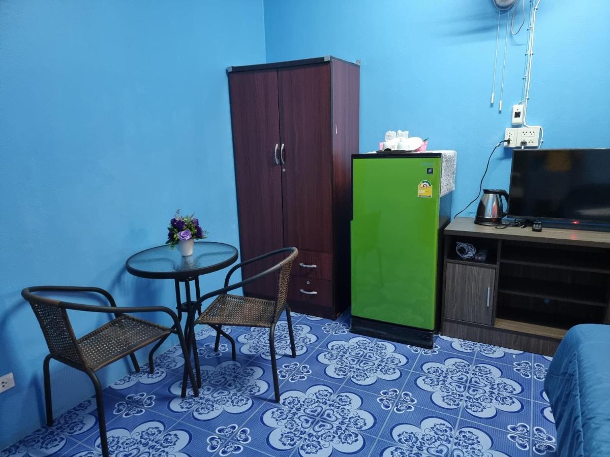 หอพักโชคอนันต์ Hotel Chiang Rai Buitenkant foto